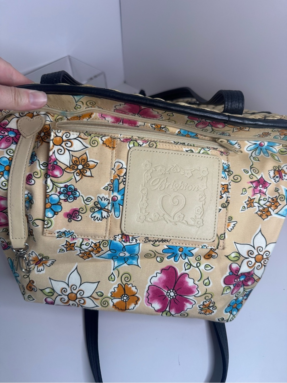 #388 Brighton Straw Shoulder Bag w/ Charms - Picture 12 of 16